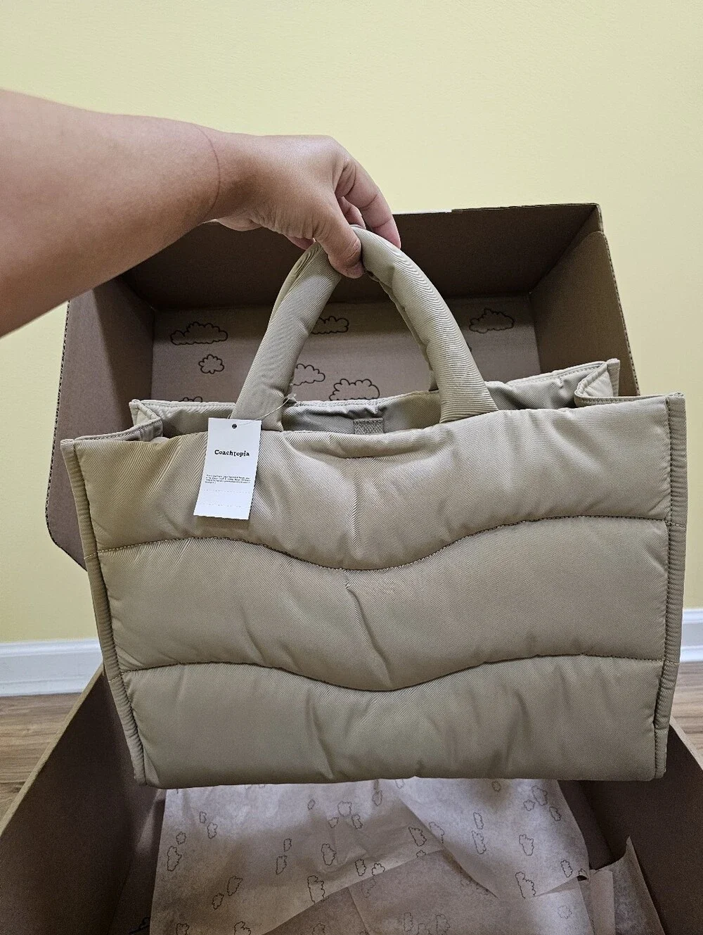 Coachtopia Loop Tote with Wavy Quilting